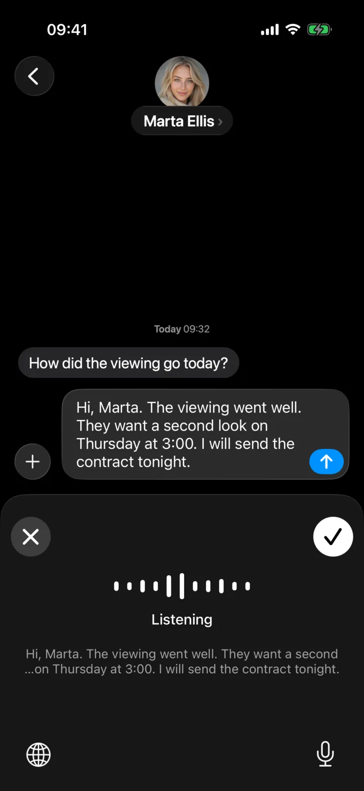 The Superscribe keyboard listening in Messages, with the dictated reply already in the text field